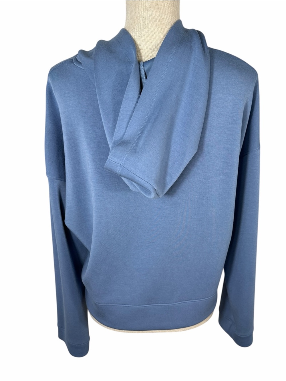 Thrive Societe Blue Luxe Shirred Sleeve Mid Length Hoodie - Picture 3 of 7